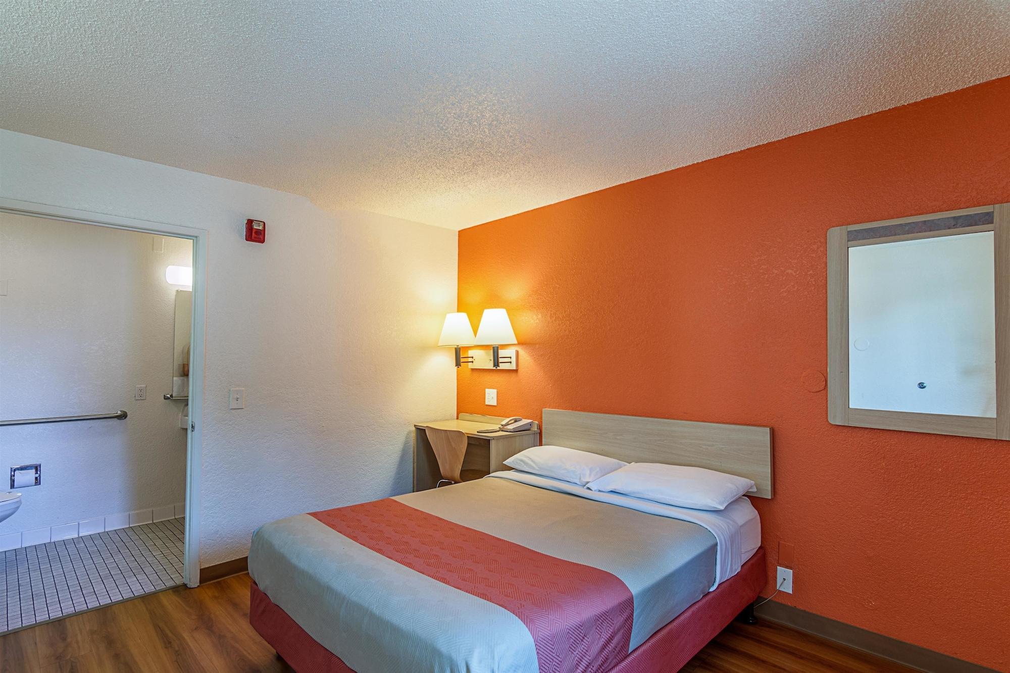 Park Inn By Radisson, Modesto Bagian luar foto